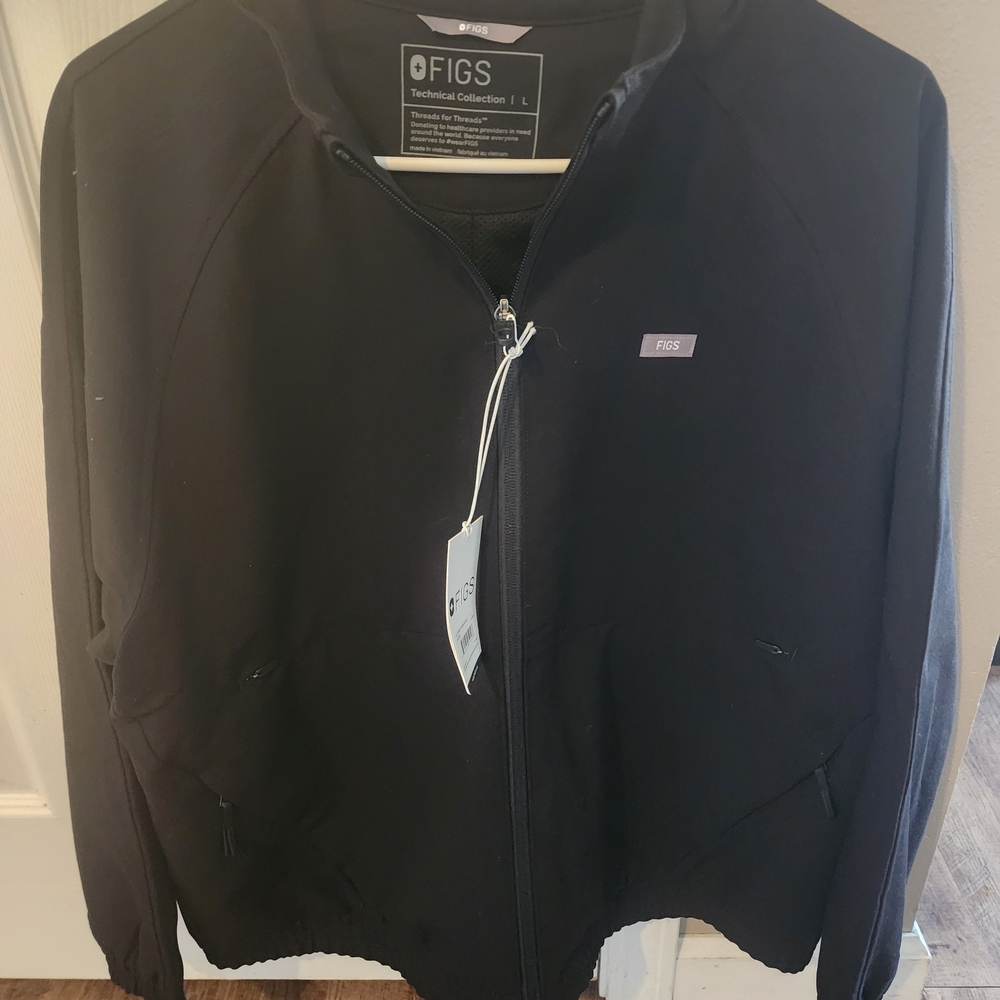 Figs Women's Black Sydney Scrub Jacket